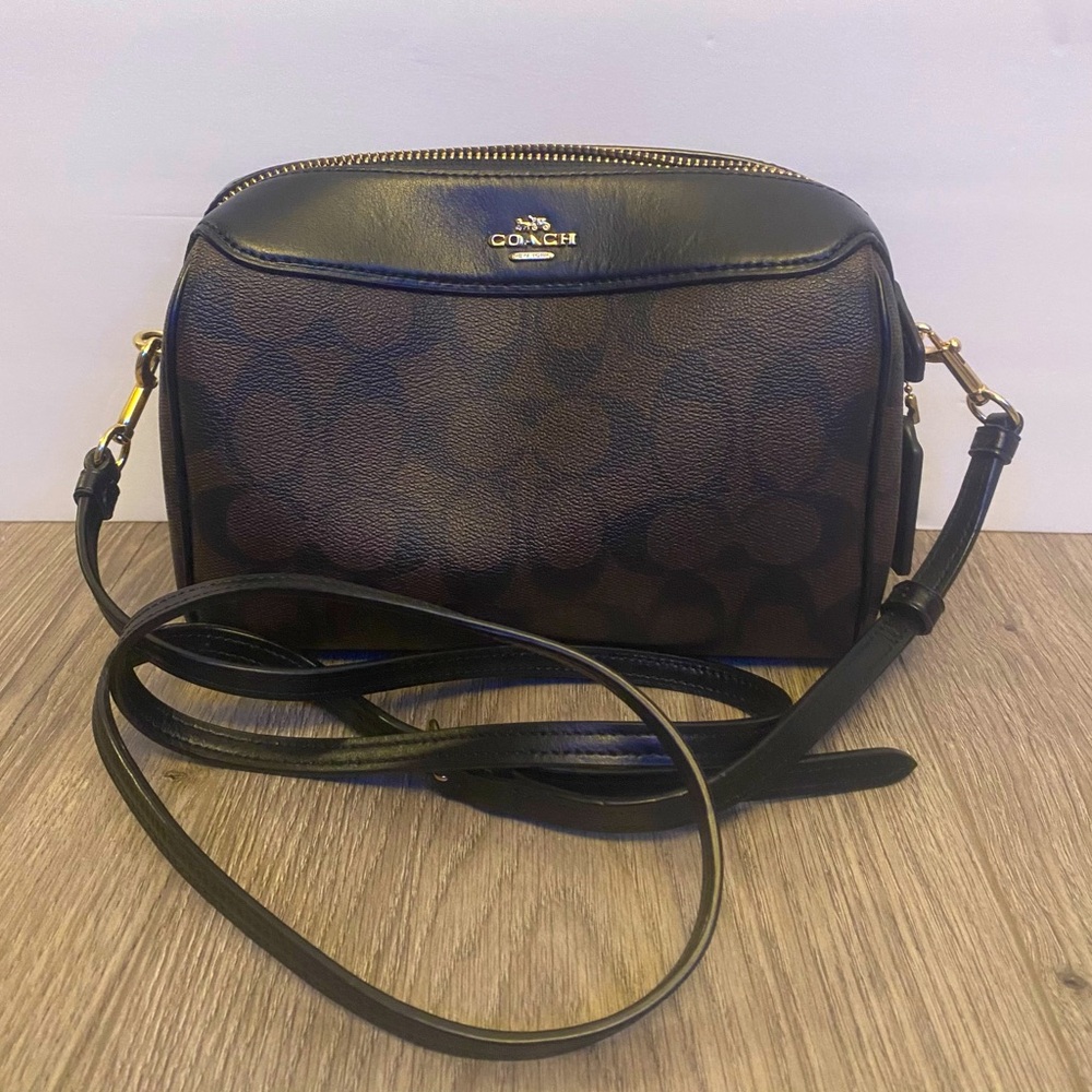 Coach Brown/Black Signature Coated Canvas and Leather Bennett Crossbody Bag